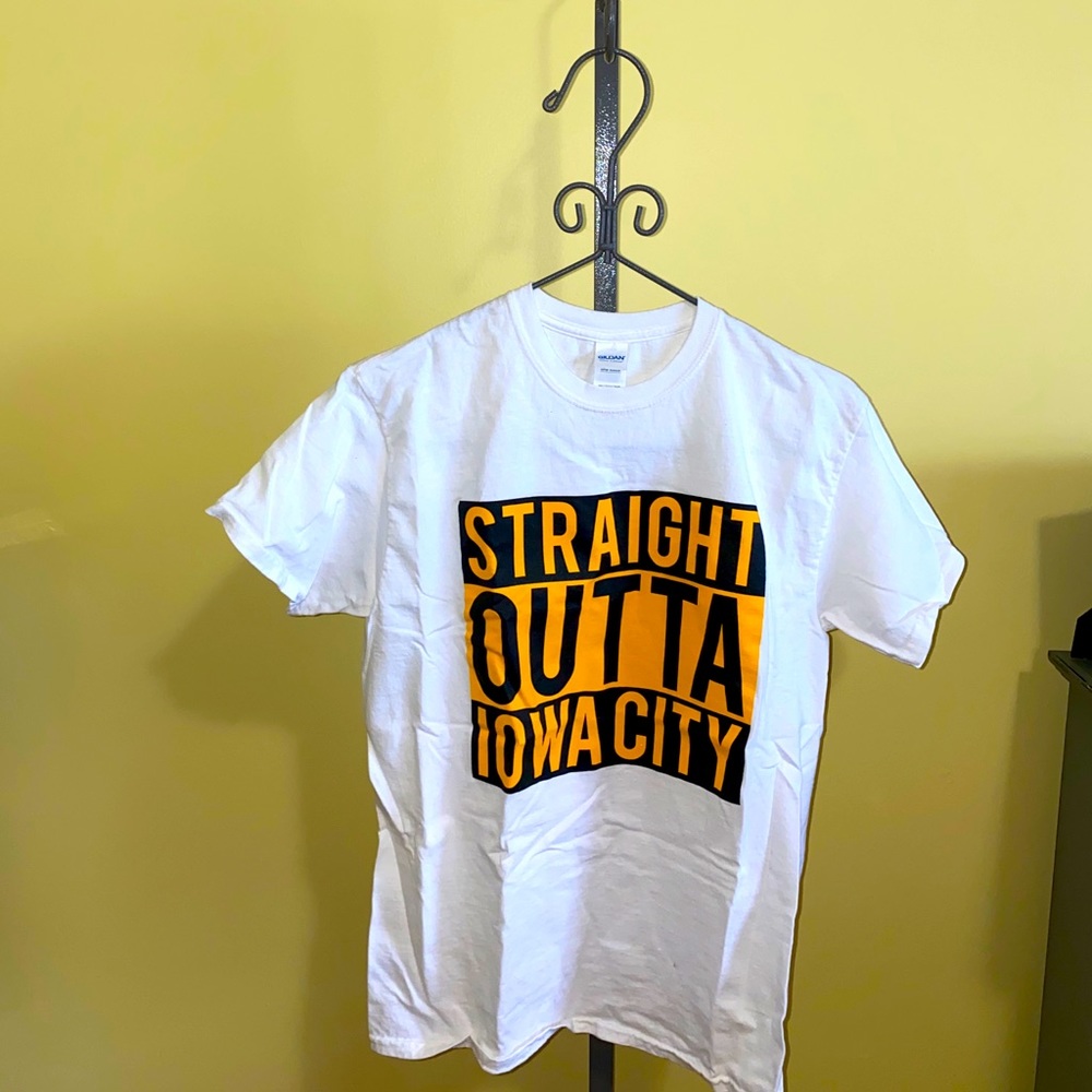 University of Iowa Tailgate shirt